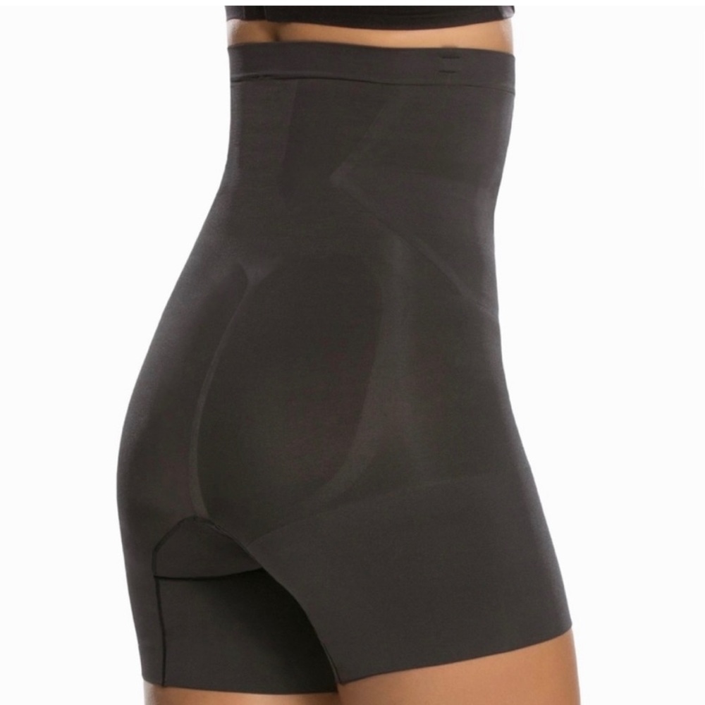 SPANX ONCORE HIGH WAIST MID-THIGH SHORT